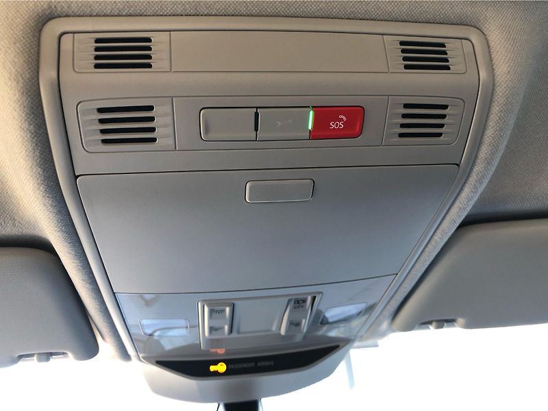 Škoda Fabia 1.0 MPi SELECTION - fotka 25 z 29