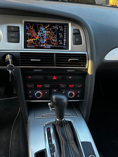 Audi A6 (2009) - fotka 11 z 17