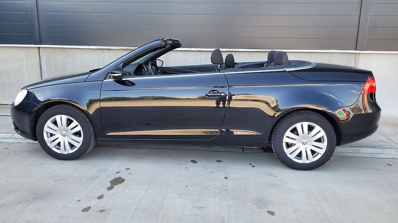 Volkswagen EOS (2010) 1,4 TSI 90KW - fotka 12 z 21