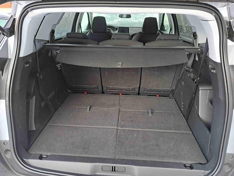 Peugeot 5008 (2019) HDI-96  7-míst PDC 17ALU  NAVI - fotka 18 z 31