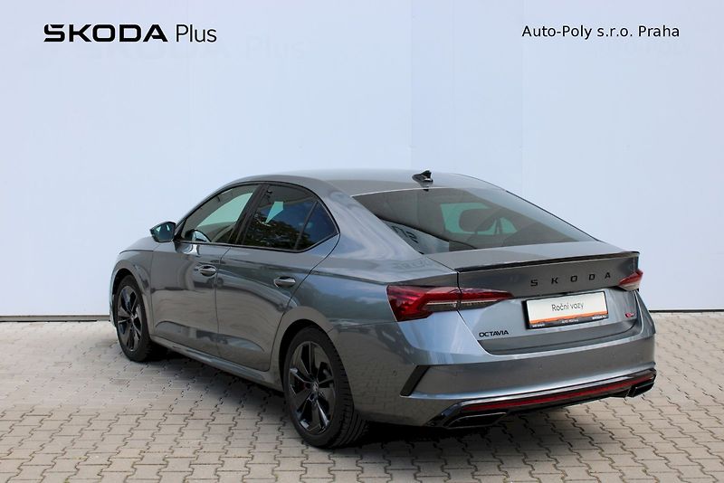 Škoda Octavia (2025) 2.0 TSI 195 kW RS - fotka 7 z 25
