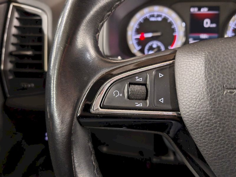 Škoda Karoq (2018) 1.6 TDI 85 kW Ambition - fotka 8 z 28