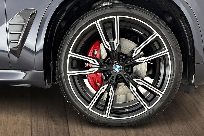 BMW X5 xDrive40d - fotka 5 z 18