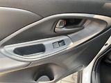 Toyota Yaris Cross 1.5 Hybrid 130 k 2x4 Executive - náhled 13