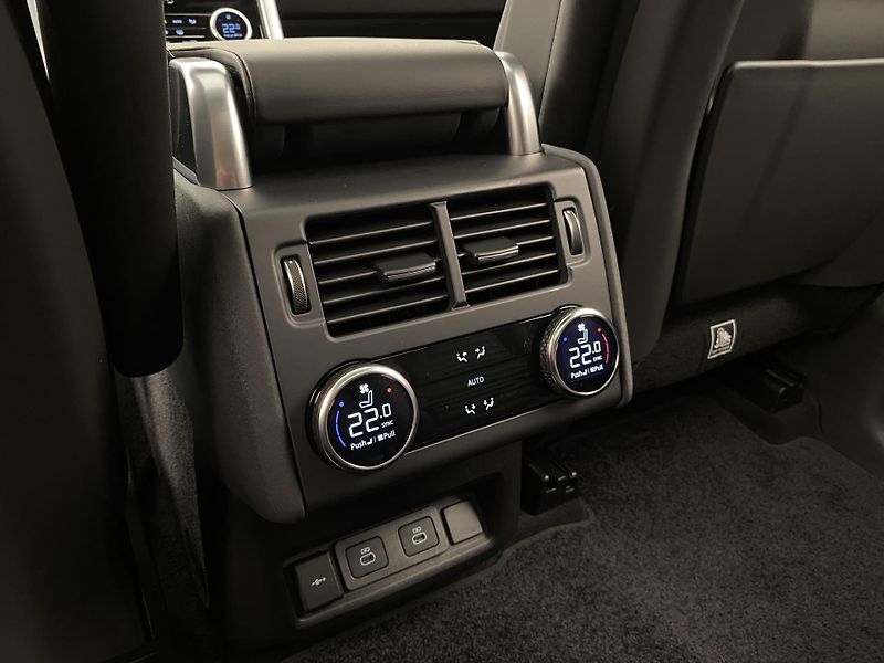 Land Rover Discovery (2026) D350 TEMPEST AWD AUT - fotka 59 z 67