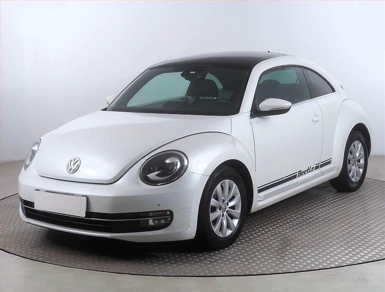 Volkswagen Beetle (2013) 1.6 TDI, Automat, Serv.kniha - fotka 2 z 16
