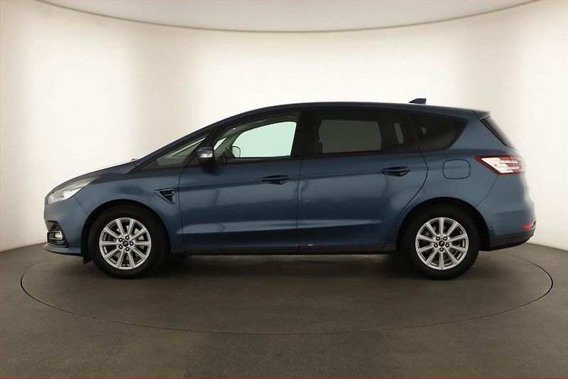 Ford S-MAX (2021) 2.0 EcoBlue - fotka 3 z 14