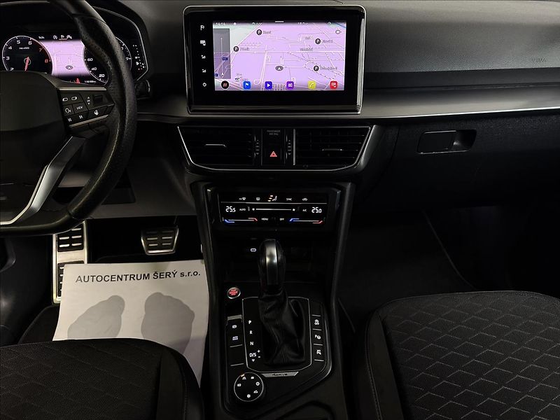 Seat Tarraco FR 2.0TSI 140kW DSG PANORAMA - fotka 18 z 47