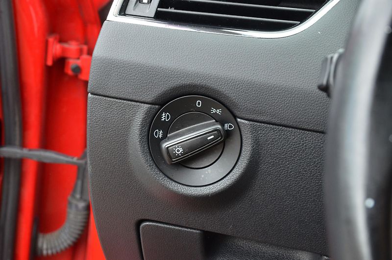 Škoda Octavia (2017) 1.6 TDi 85kW Ambition PLUS /ČR - fotka 24 z 36