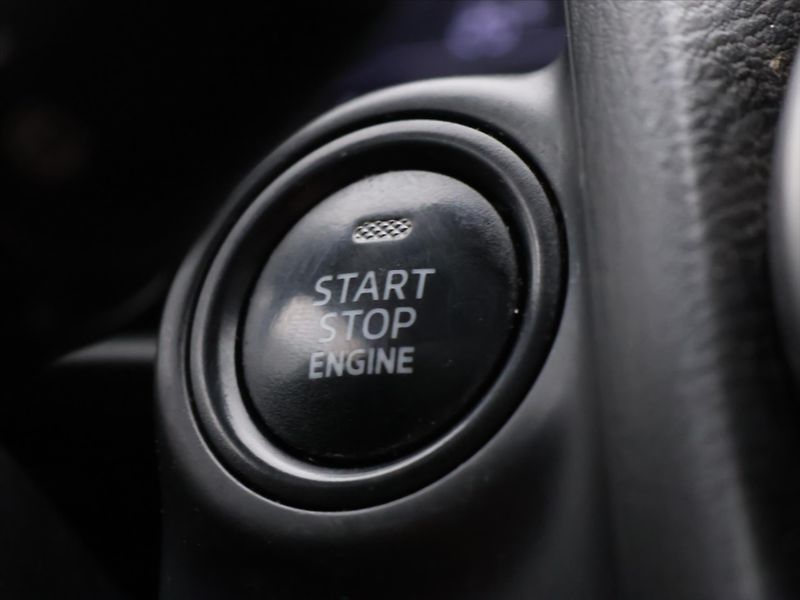 Mazda 2 1,5 G 90 REVOLUTION CZ 1.maj - fotka 21 z 35