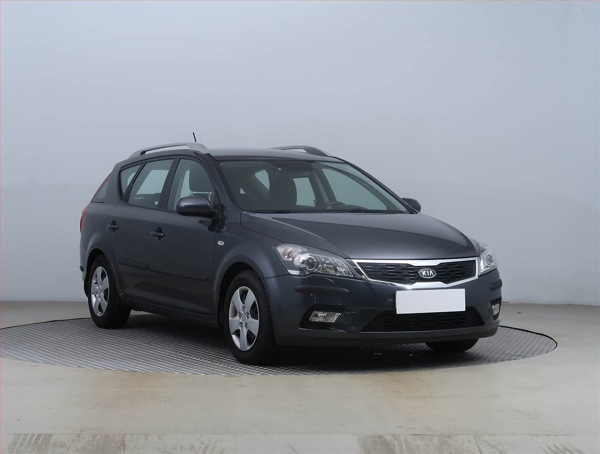 Kia Ceed EX 1.4 CVVT, ČR,1.maj