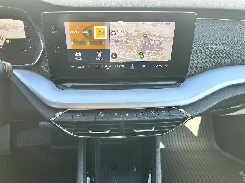 Škoda Octavia (2023) 2,0TDI 110KW DSG STYLE - fotka 17 z 21