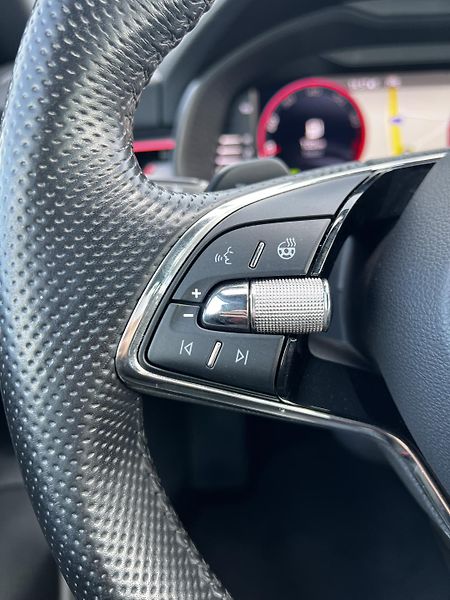 Škoda Scala 1.5TSI DSG 110kW Monte Carlo  - fotka 10 z 25