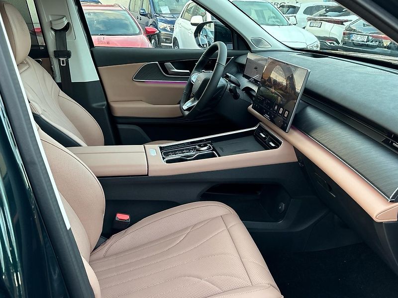 Chery TIGGO 9 PHEV (2026) Tiggo 9 PHEV 1.5 T-GDI DHE - fotka 13 z 38