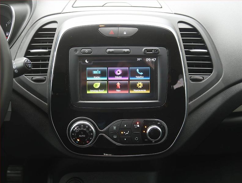 Renault Captur (2019) 1.3 TCe, Serv.kniha, Navi - fotka 12 z 18