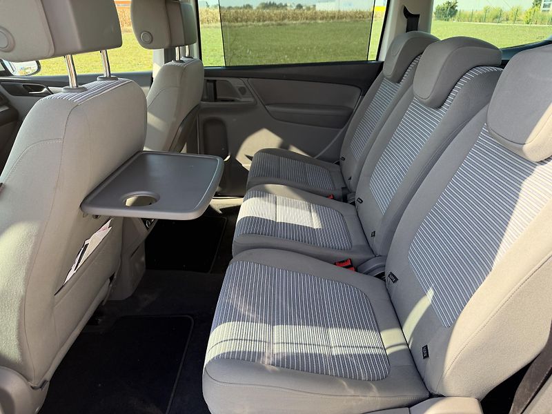 Seat Alhambra 2.0 TDI 130KW KAMERA SERVISKA - fotka 23 z 44