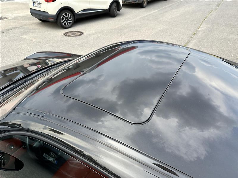 Porsche 911 3,4 CARRERA 4 - fotka 19 z 20