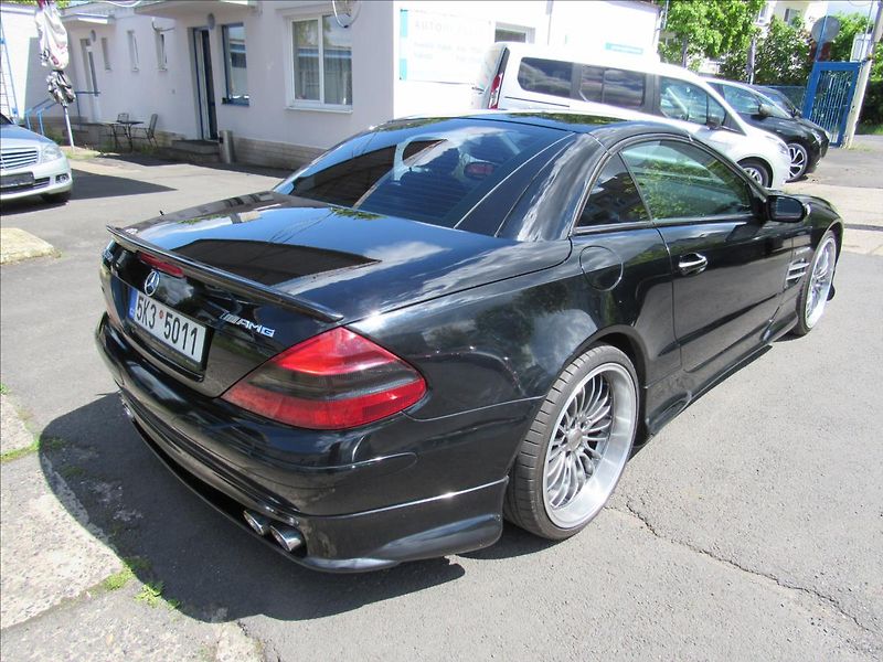 Mercedes-Benz SL 5,5 550 V8 285kw Cabrio - fotka 36 z 44