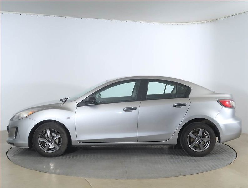 Mazda 3 (2013) 1.6 DI Turbo, nová STK - fotka 3 z 16