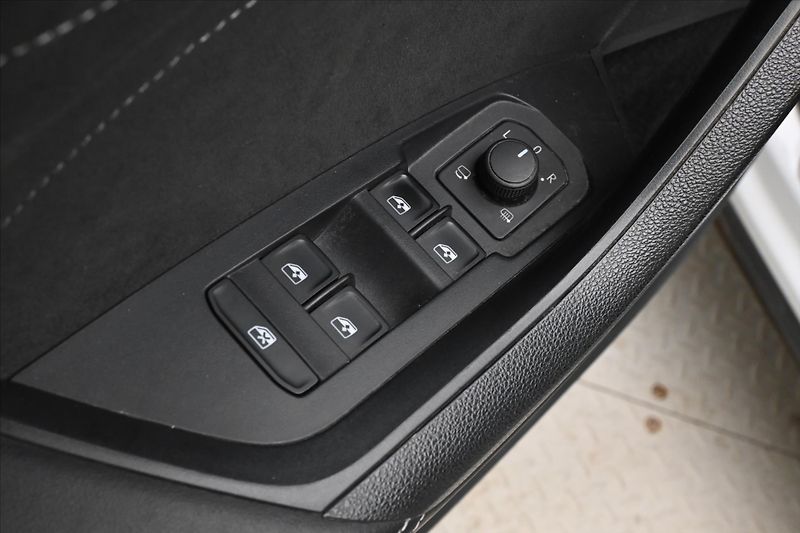 Škoda Kodiaq 2,0 TDI 147kW DSG 4x4 Sportlin - fotka 21 z 27