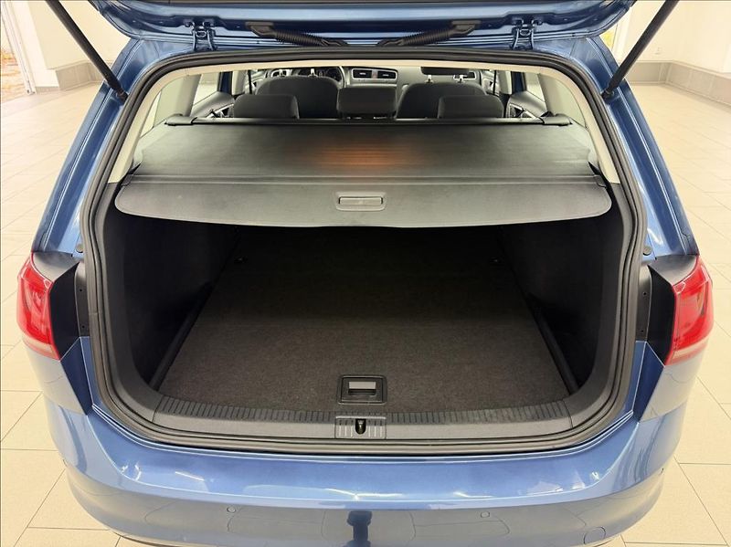 Volkswagen Golf 1,4 TSI,Navigace,digiklima,TZ - fotka 26 z 30