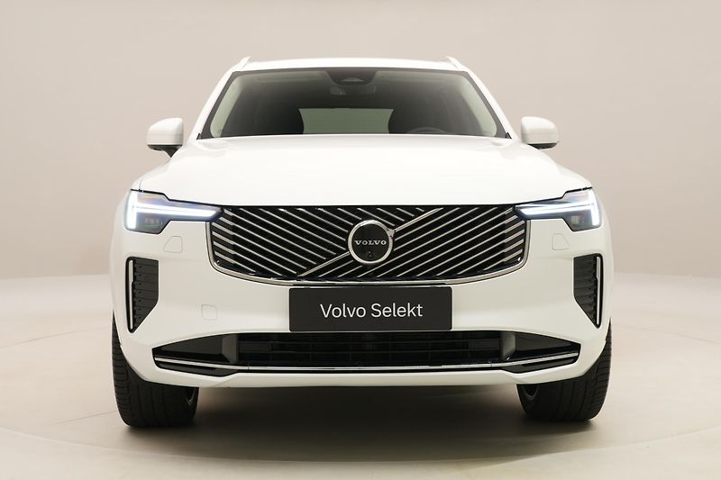 Volvo XC90 B5 AWD BRIGHT PLUS AUT CZ 7m - fotka 16 z 56