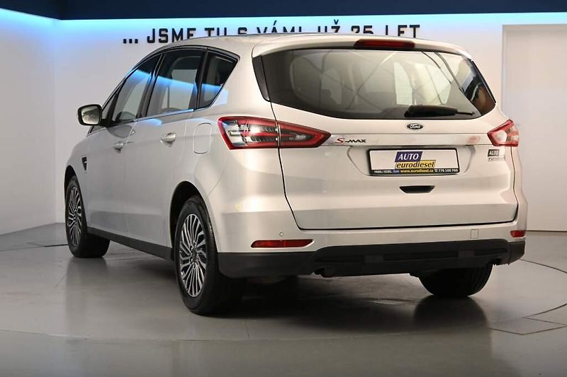 Ford S-MAX (2019) 2.0 TITANIUM 8AT ECOBLUE - fotka 7 z 31