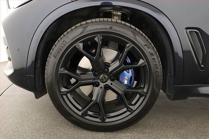 BMW X5 (2023) xDrive30d - fotka 12 z 30