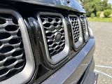 Jeep Compass (2022)  1.3 T-GDI Servis Knih 80th ČR - náhled 30