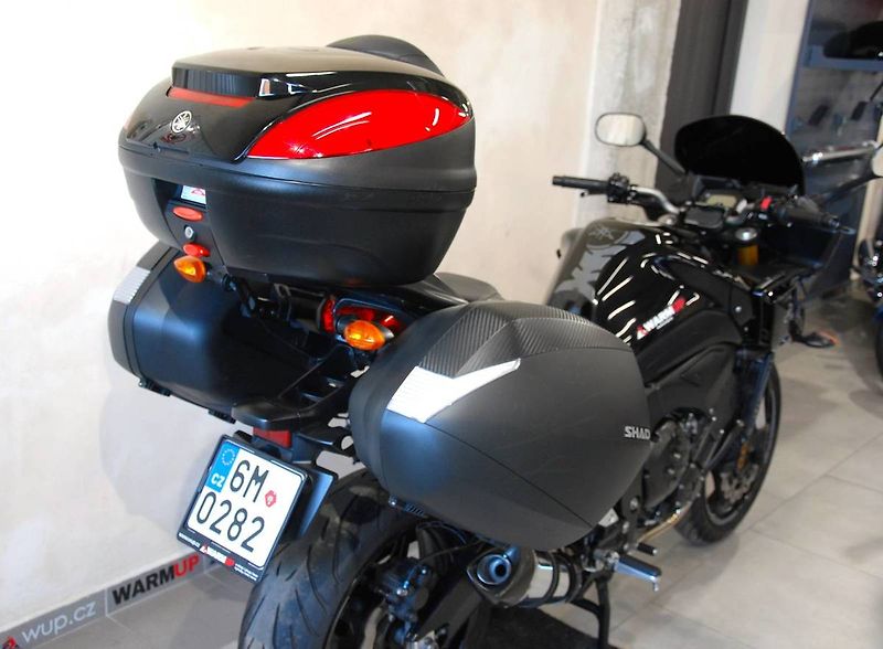 Yamaha FZ 8 S Fazer (2010) hezký stav - fotka 5 z 21
