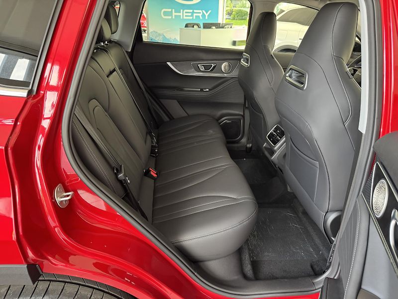 Chery Tiggo 7 (2026) 1,6T ICE Unique AWD - fotka 16 z 62
