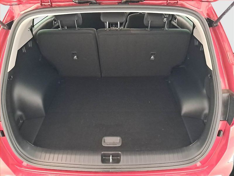 Kia Sportage (2021) 1.6 T-GDI - fotka 14 z 20