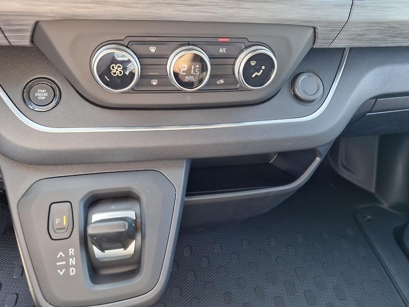 Renault Trafic (2026) L2 Spaceclass 150k EAG9  - fotka 22 z 25