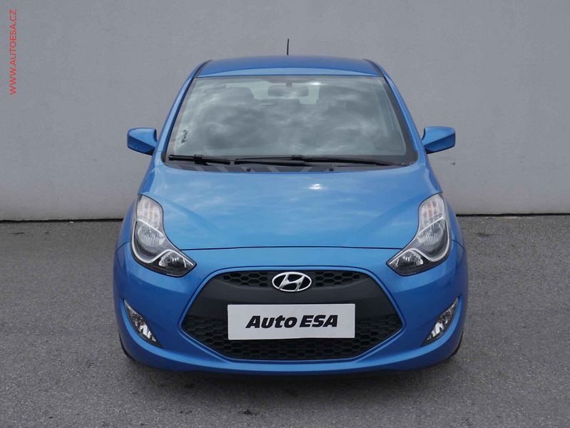 Hyundai ix20 (2017) 1.6 CVVT, ČR, servis.kniha - fotka 2 z 15