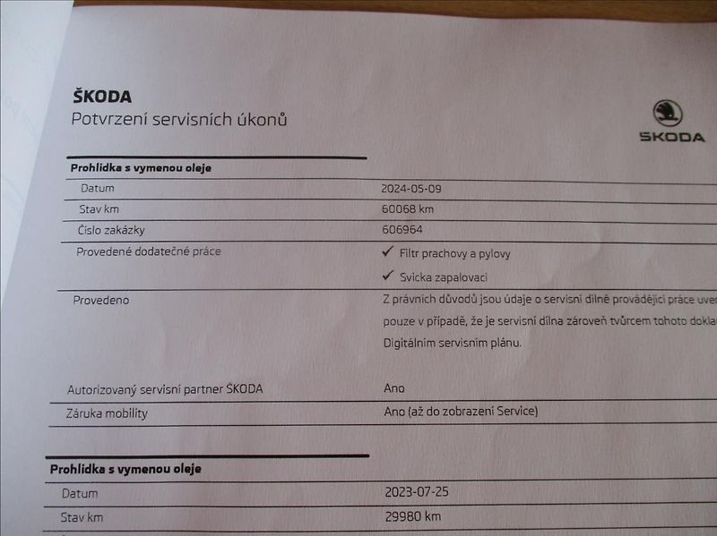 Škoda Fabia 1,0 TSI, klima,servis,DPH,CZ, - fotka 35 z 38