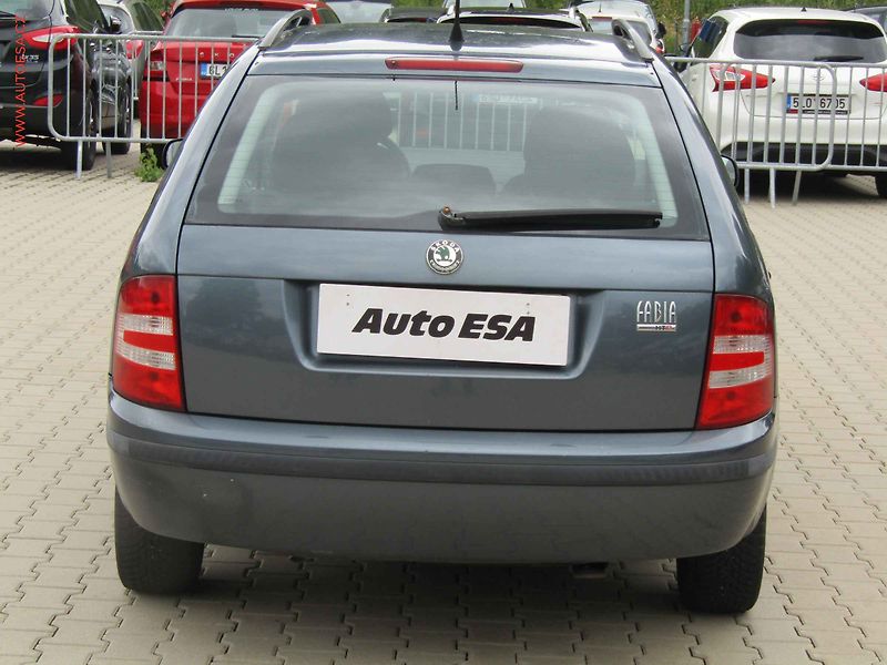 Škoda Fabia (2005) 1.2 HTP, ČR - fotka 5 z 15