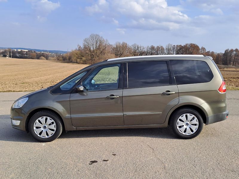 Ford Galaxy (2012) 2.0TDCi 7 MÍST SERVISKA - fotka 8 z 30