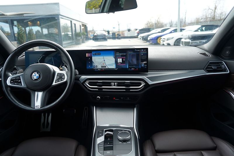 BMW Řada 3 M340i xDrive/AT/375PS,Facelift - fotka 28 z 50