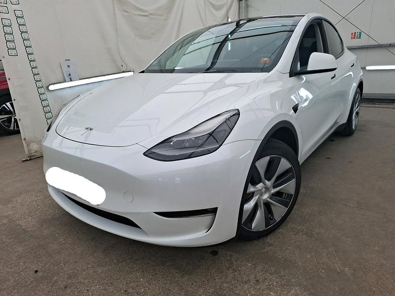 Tesla Model Y AWD Long Range    PŘIPRAVUJEME - fotka 2 z 10