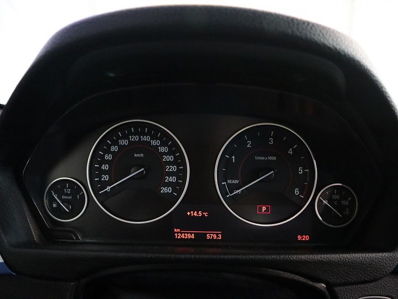 BMW Řada 4 430d Gran Coupé M-paket - fotka 16 z 29