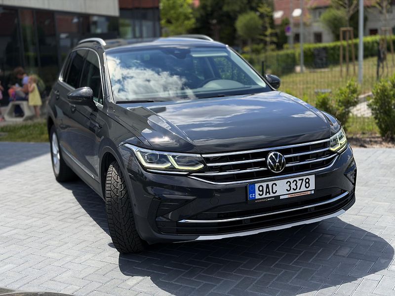 Volkswagen Tiguan (2022) 2.0 tsi 140 kw/4x4/záruka/DPH - fotka 5 z 21