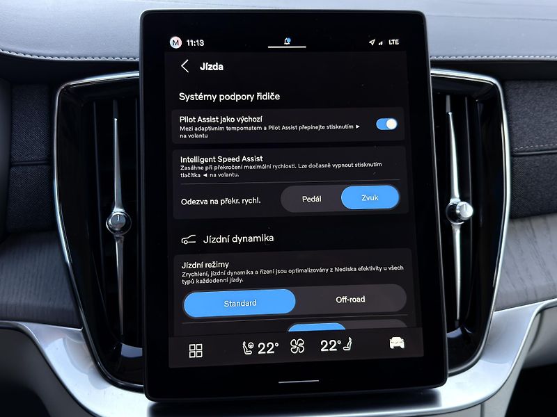Volvo XC90 B5 AWD ULTRA BRIGHT // +kola  - fotka 44 z 61
