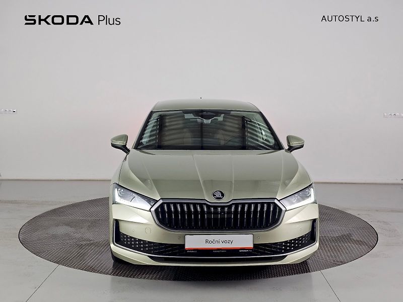 Škoda Superb (2024) 2.0TSi 195kW 4x4 DSG Laurin a - fotka 4 z 30