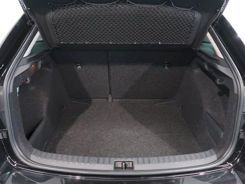 Škoda Scala (2025) TOP SELECTION 1.5TSI 110KW LED - fotka 33 z 35