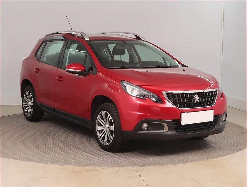 Peugeot 2008 (2018) 1.2 PureTech, ČR,1.maj - fotografie inzerátu