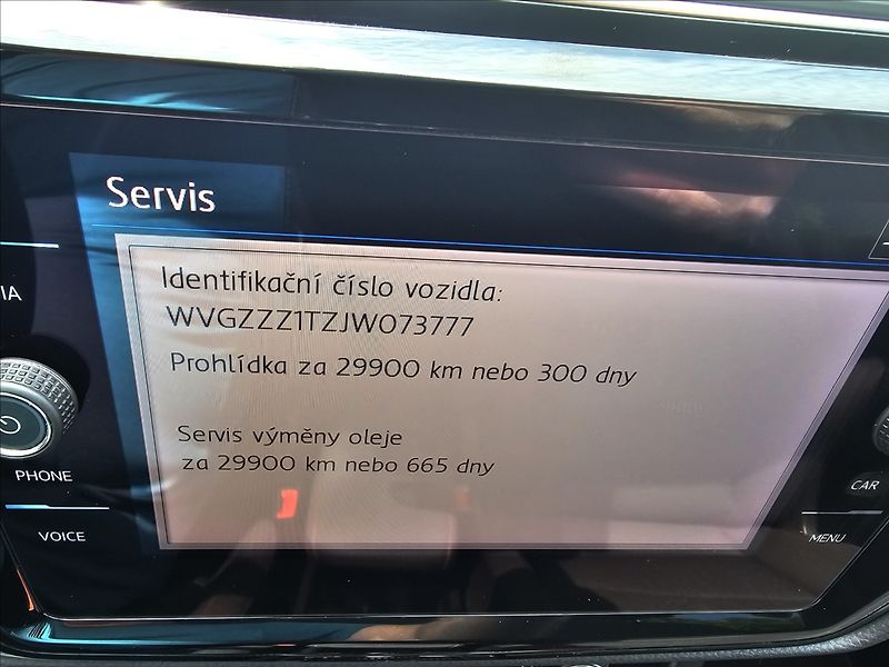 Volkswagen Touran 1,4 Tsi 110KW DSG Sound 7MÍST - fotka 18 z 47