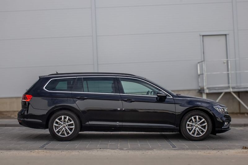 Volkswagen Passat - fotka 4 z 41