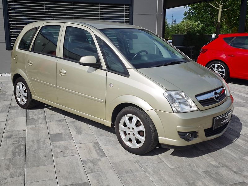 Opel Meriva (2010) 1,4i 16v 66 Kw Klima - fotka 3 z 18