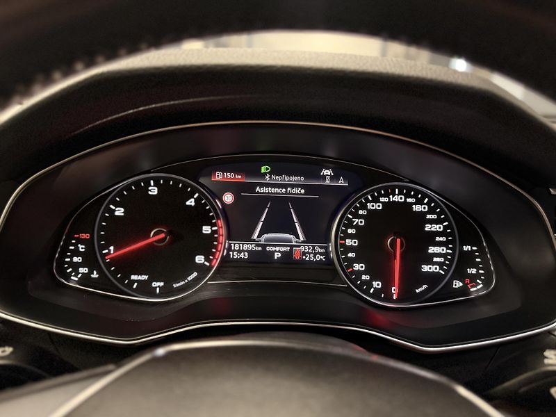 Audi A6 (2019) 40TDi,150KW,ACC - fotka 30 z 33