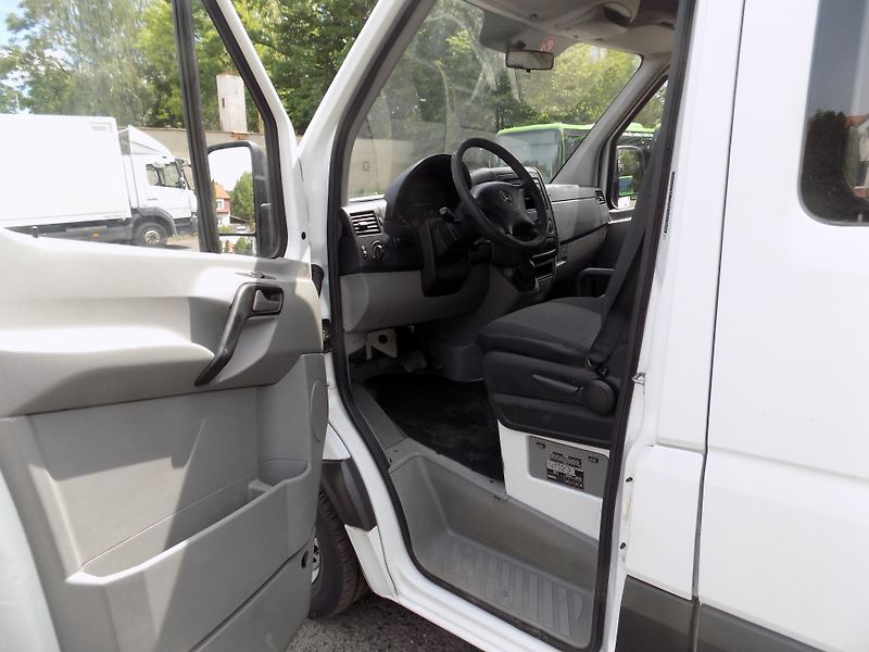 Mercedes-Benz Sprinter (2012) 2,2 95KW 7 MÍST SKLÁPĚČ  - fotka 10 z 46